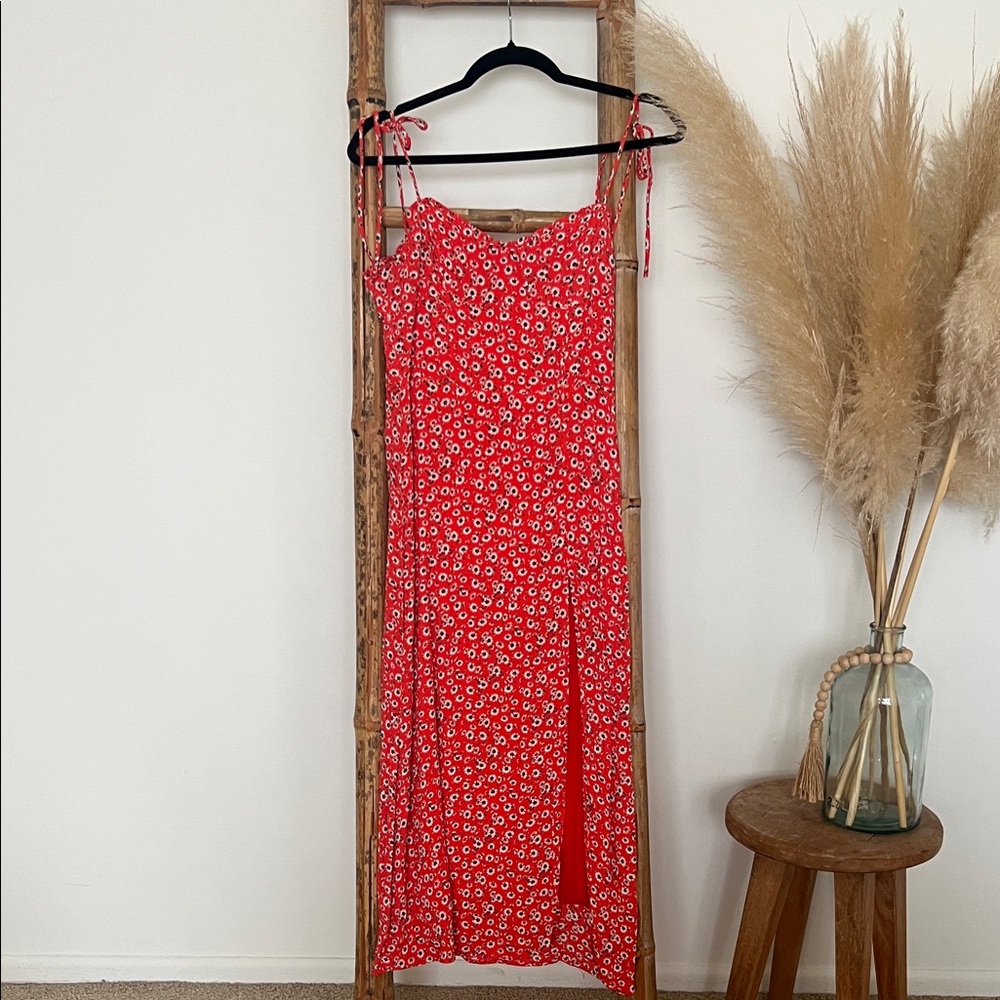 Audrey 3+1 Vibrant Red Patterned Dress
